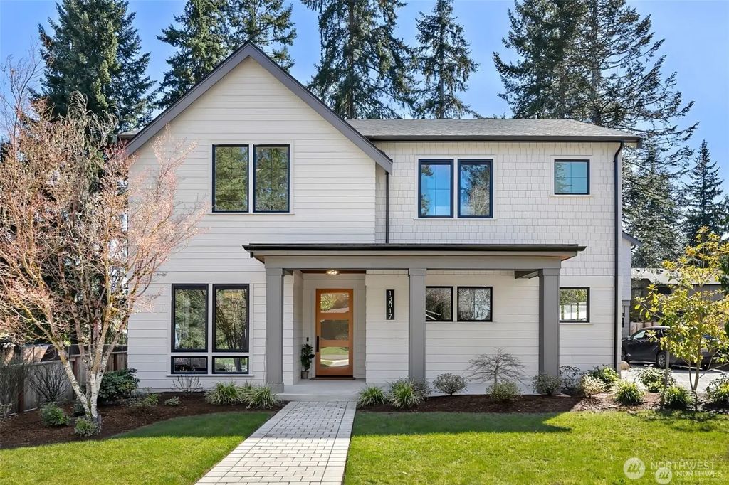 13017 Ne 113th Street 1, Kirkland