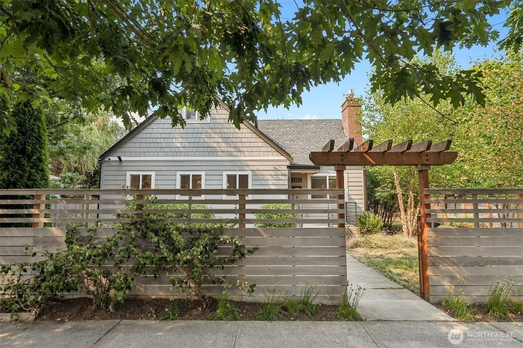 1302 Nw 90th Street, Seattle