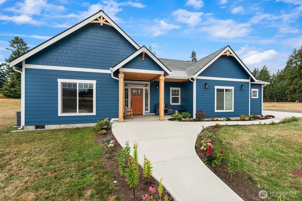 18507 Sargent Road, Rochester