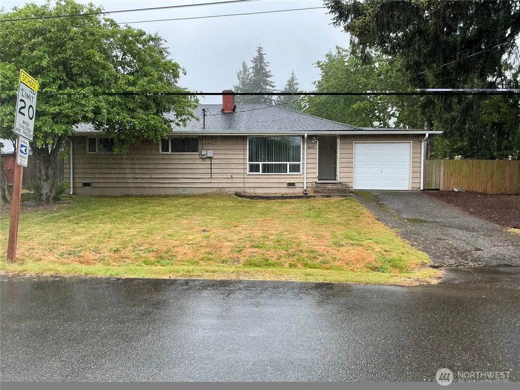 8007 215th Street Sw, Edmonds