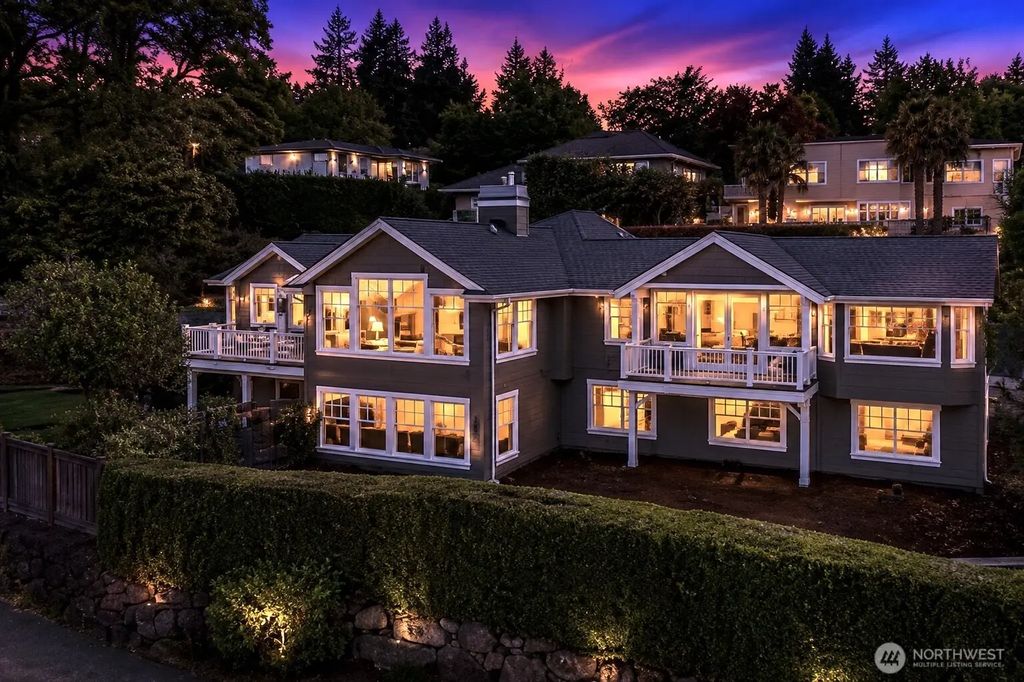 10030 Ne 110th Street, Kirkland