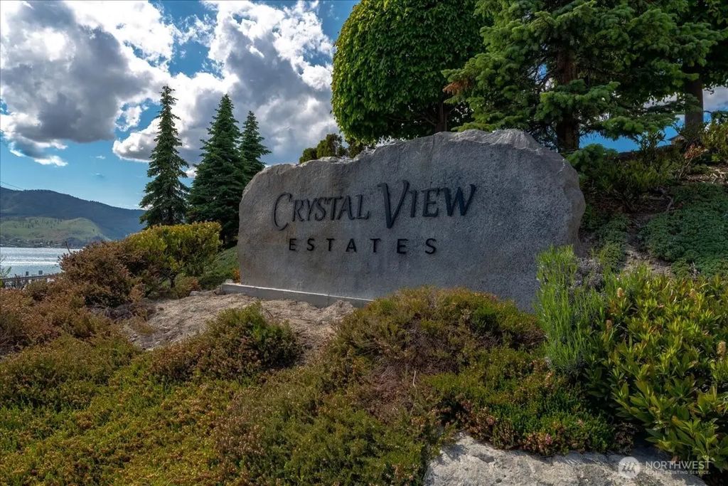 127 Crystal Crest Drive, Chelan