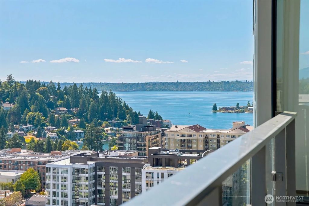 188 Bellevue Way Ne 1906, Bellevue