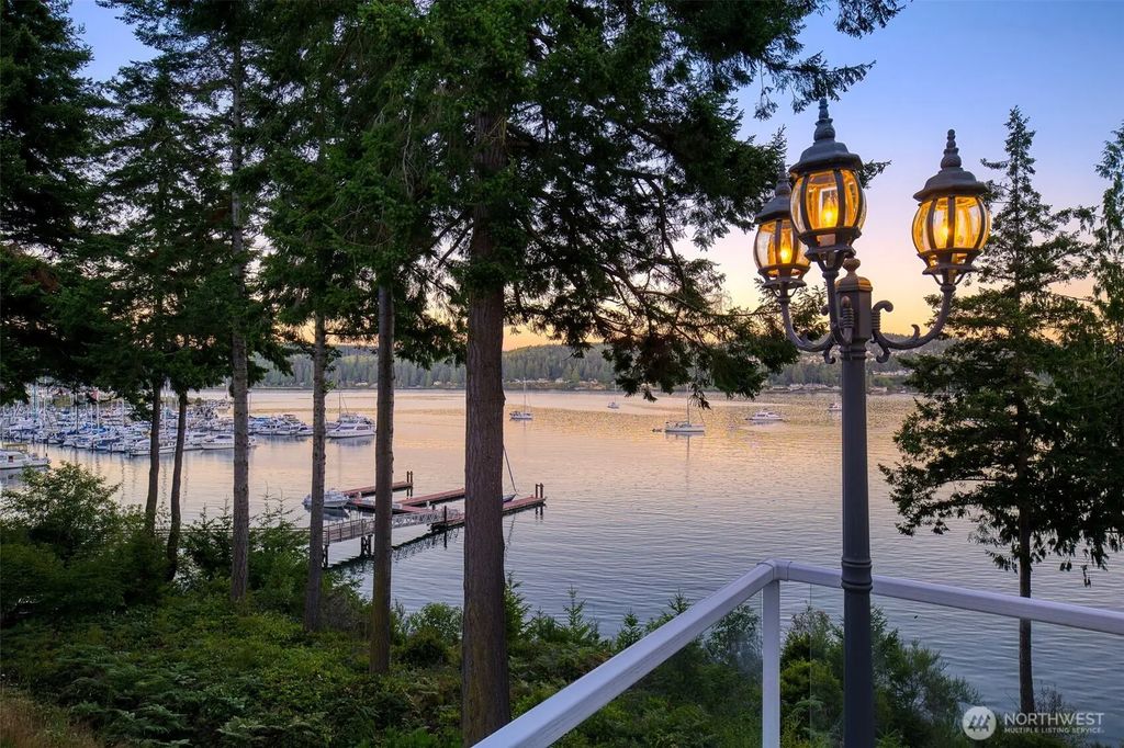 87 Scott Court, Port Ludlow