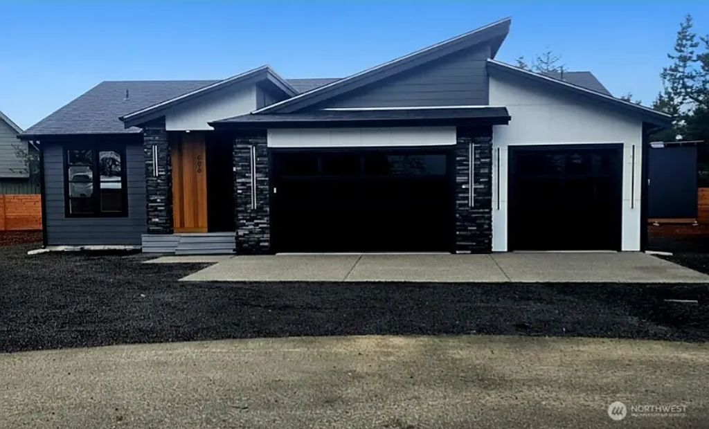 430 Salina Cruz Avenue Sw, Ocean Shores