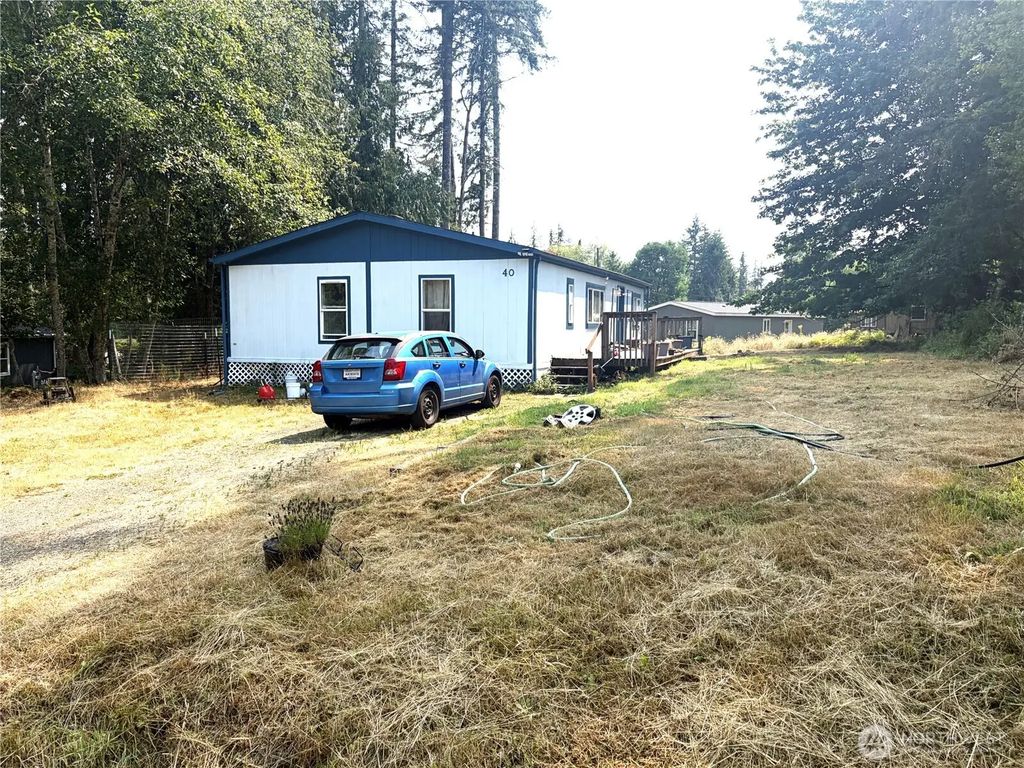 40 E Totten Place, Shelton