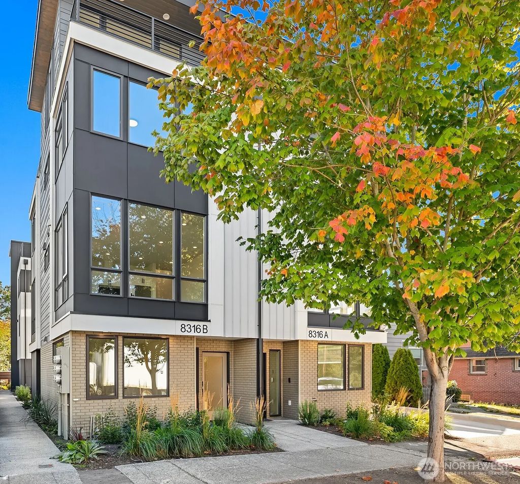 8316 Mary Avenue Nw C, Seattle