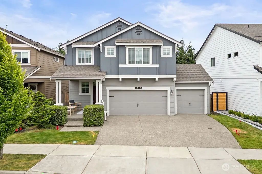 1210 29th Street Nw, Puyallup