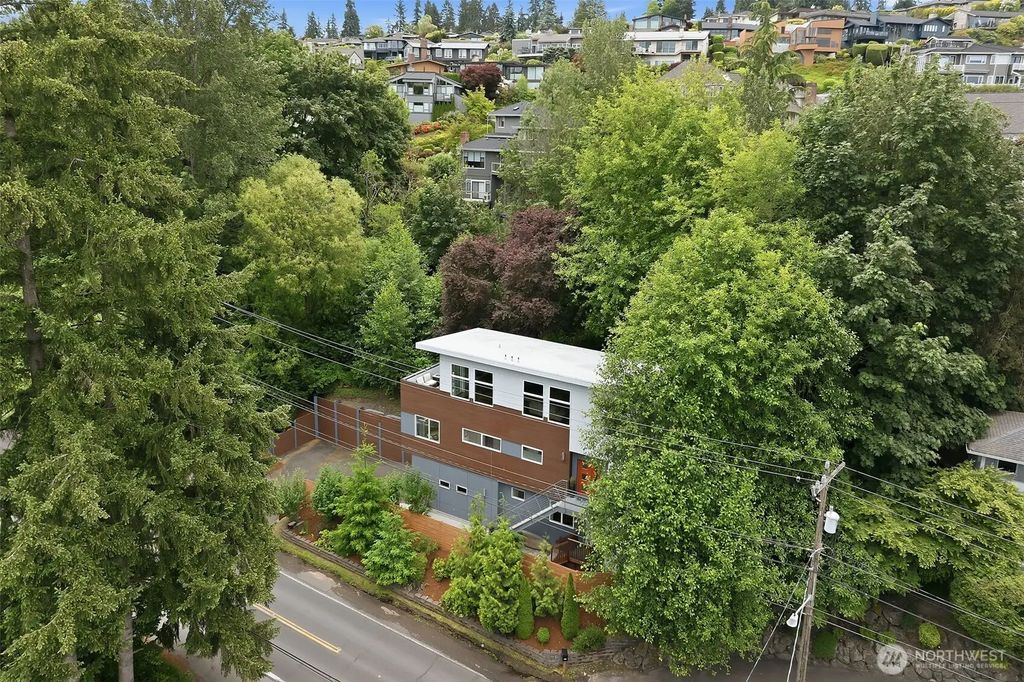 9007 Sand Point Way Ne, Seattle