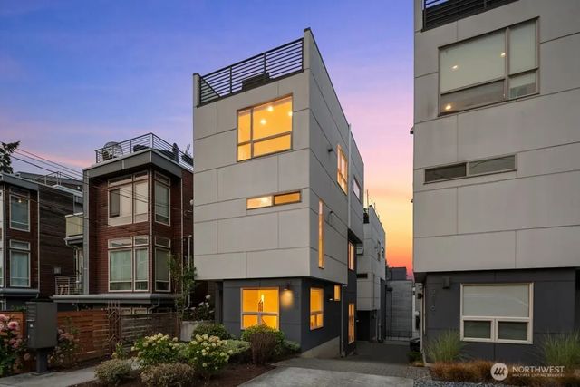 3818 B 23rd Avenue W, Seattle