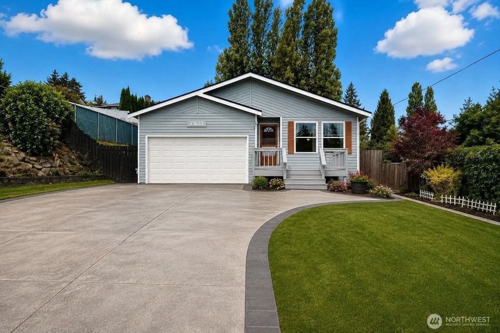 13633 42nd Avenue S, Tukwila