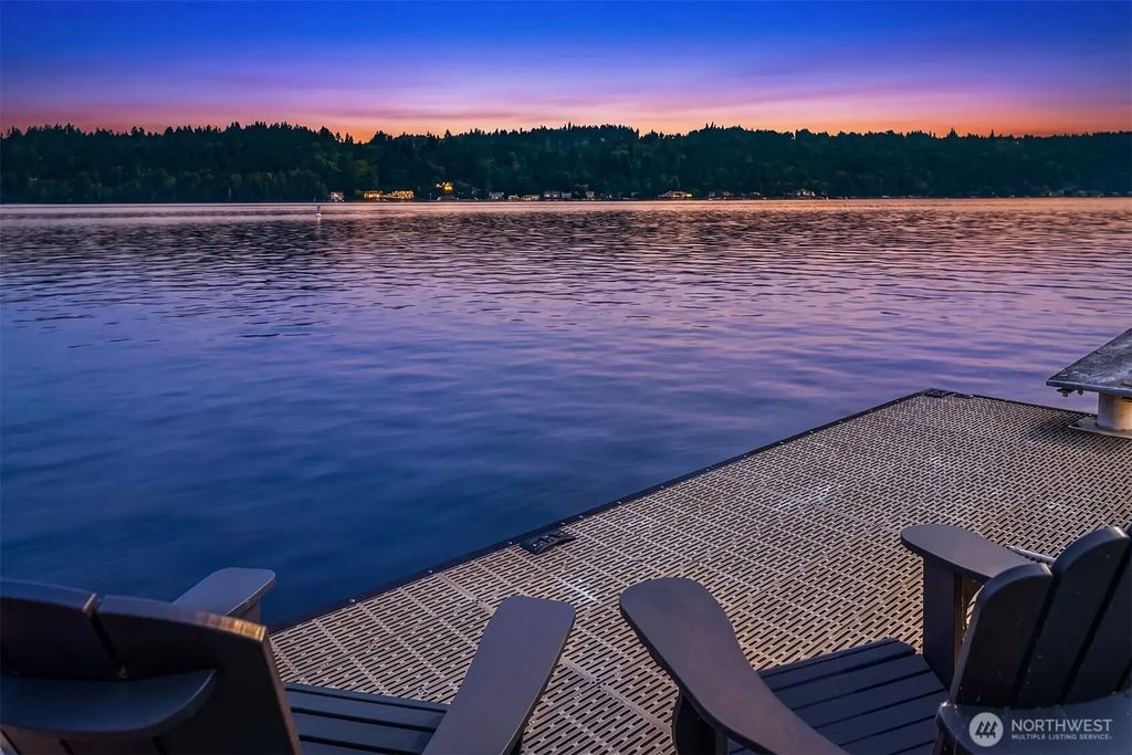 3246 W Lake Sammamish Parkway Ne, Redmond