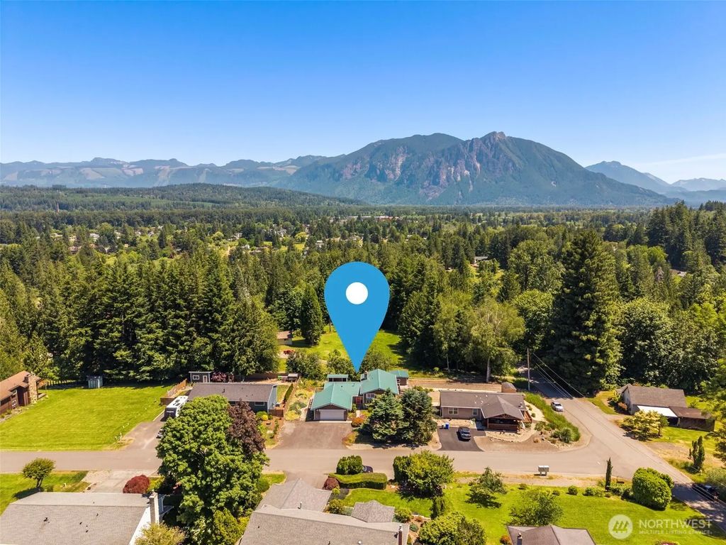 8516 375th Avenue Se, Snoqualmie