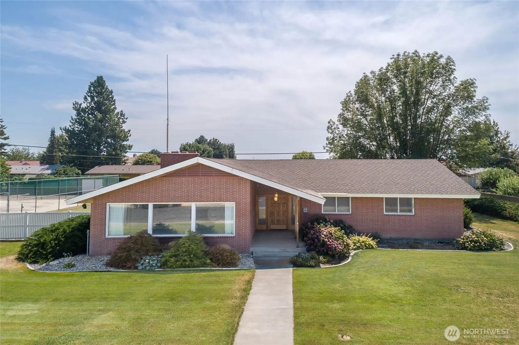 742 Sw I Street Sw, Quincy