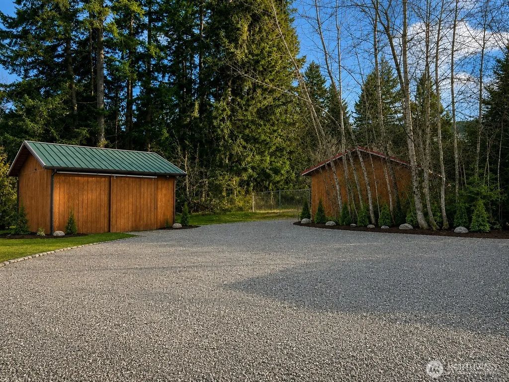 2450 W Hwy 101 E, Port Angeles