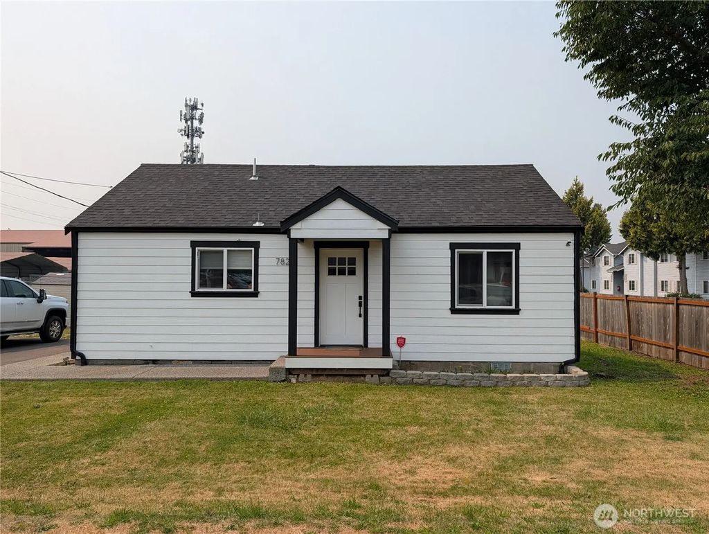 7828 47th Avenue Ne, Marysville