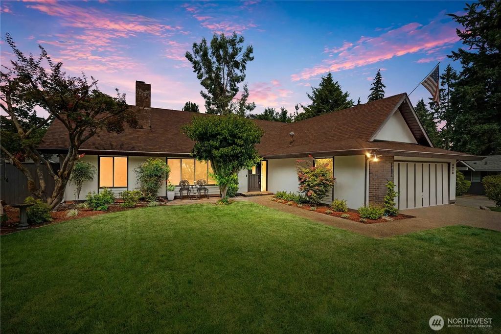 3010 Sw 325th Place, Federal Way
