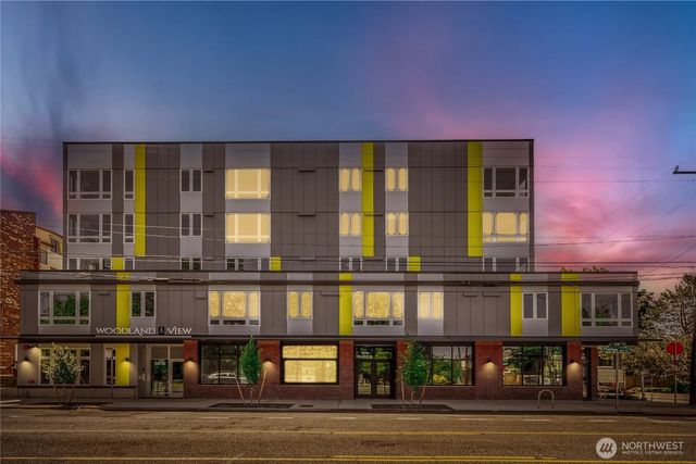 5819 Phinney Avenue N #305, Seattle