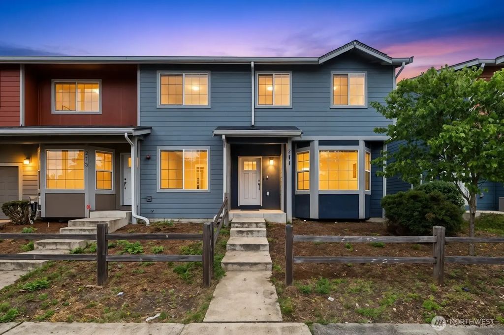 211 Norpoint Way Ne, Tacoma