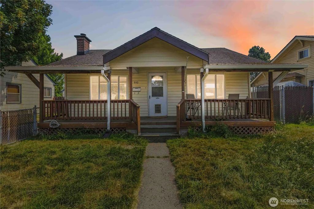 440 20th Avenue, Longview