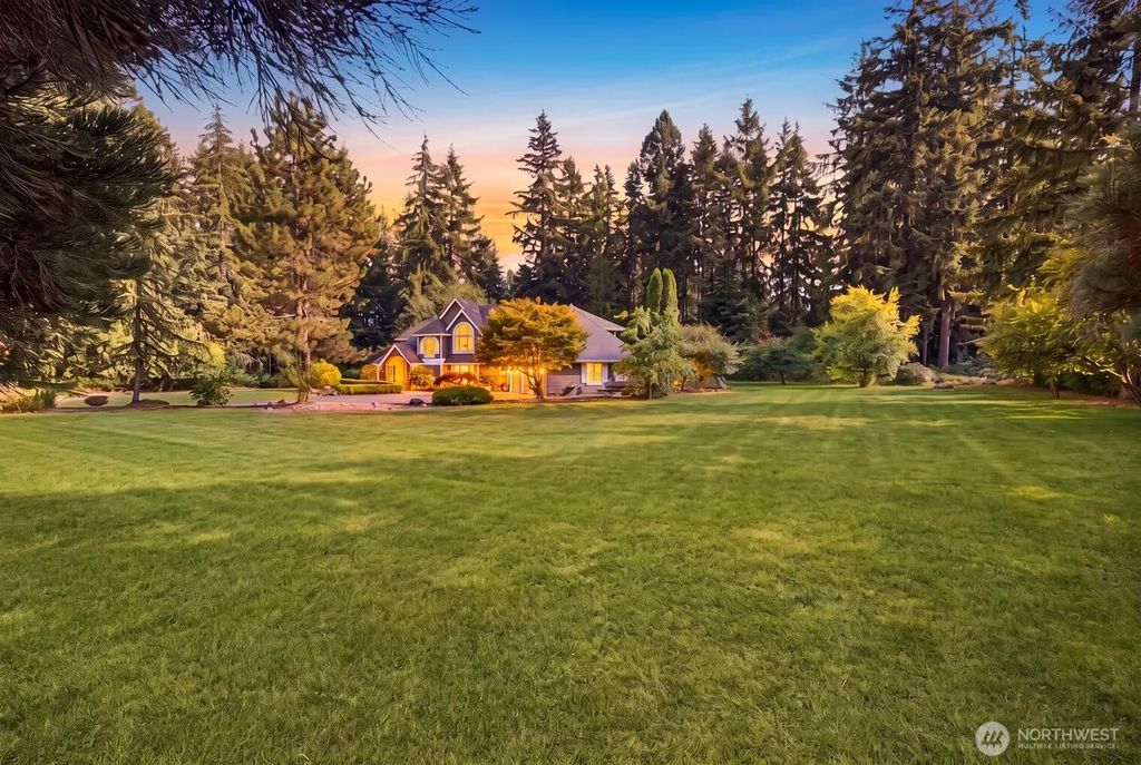 21727 Ne 79th Street, Redmond