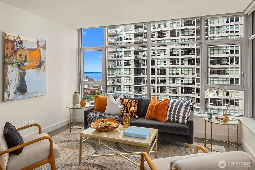 588 Bell Street 2201s, Seattle