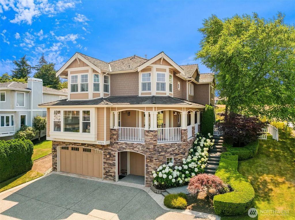 8321 144th Avenue Se, Newcastle