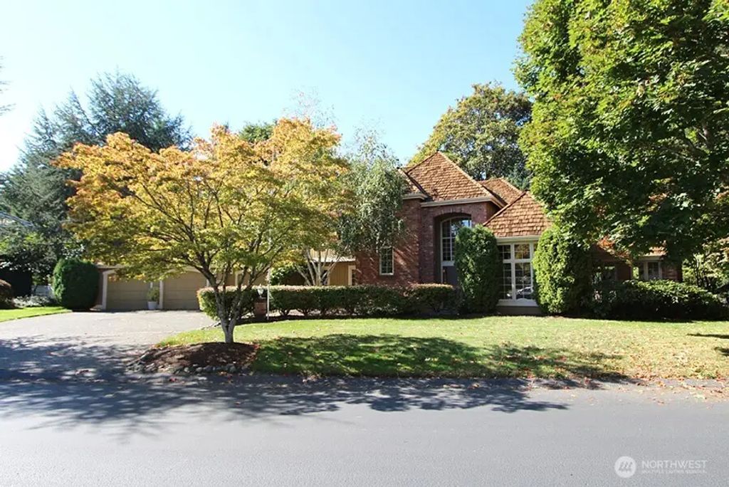 7795 80th Place Se, Mercer Island