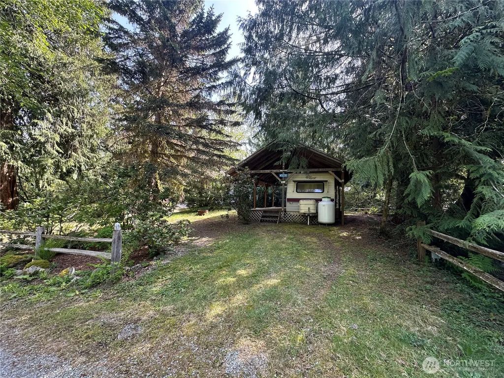 45230 Tillicum Trail, Concrete