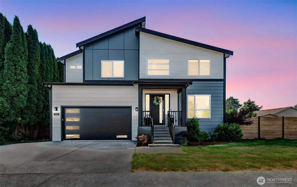 1834 Barrington Lane, Burlington