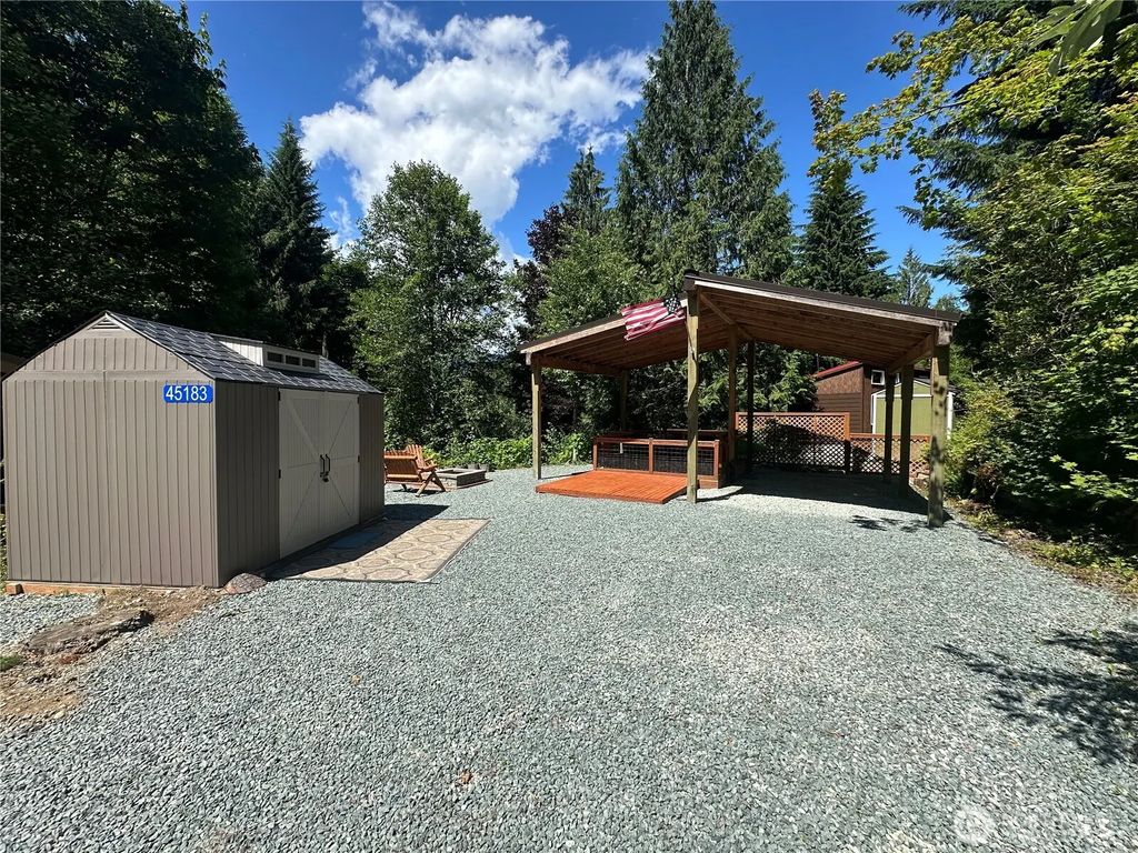 45183 Tillicum Trail, Concrete