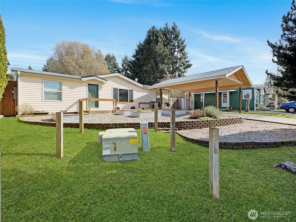 4332 Lakeview Court, Lacey