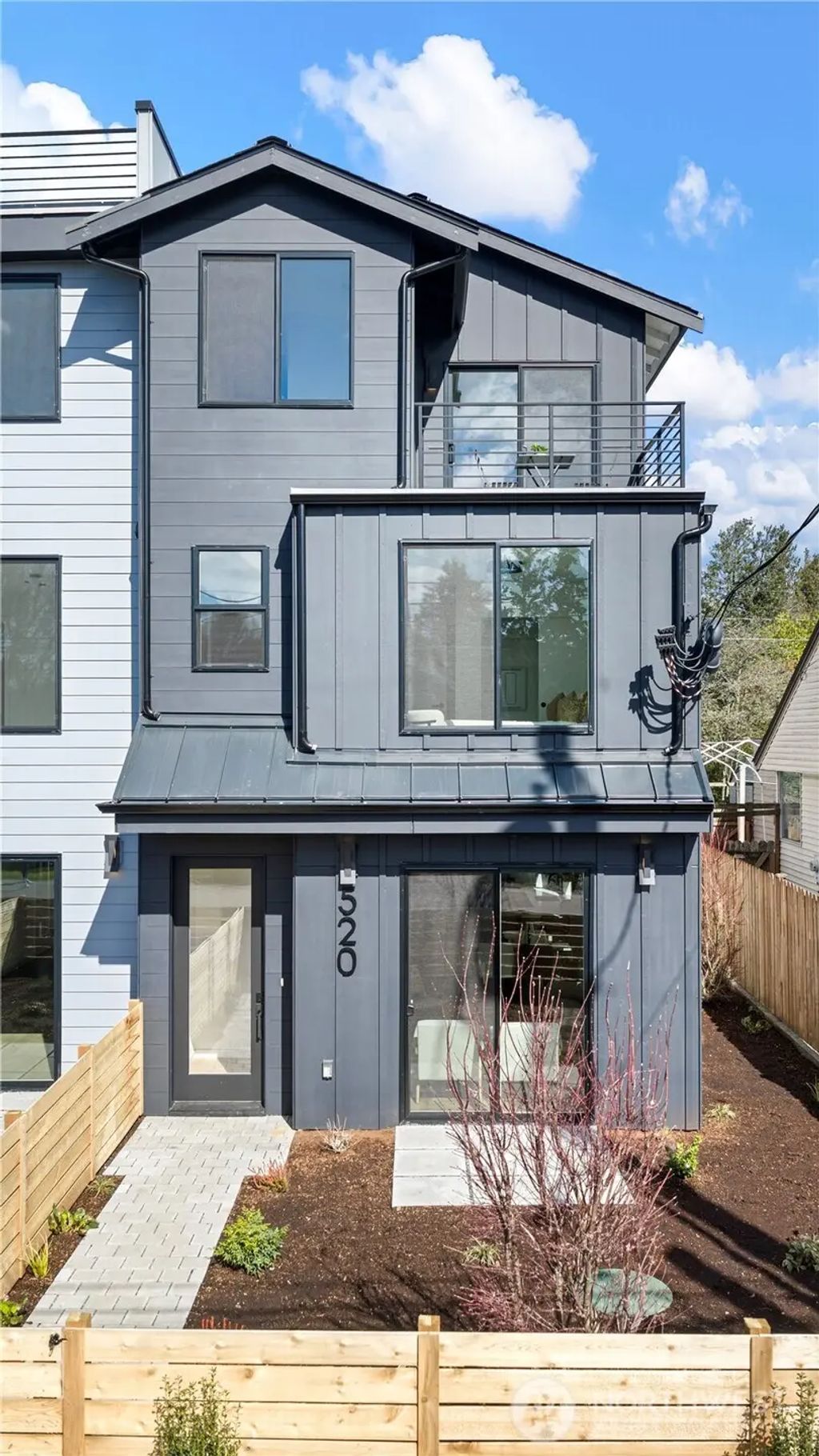 520 N 102nd Street, Seattle