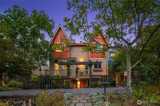226 B 26th Avenue E, Seattle