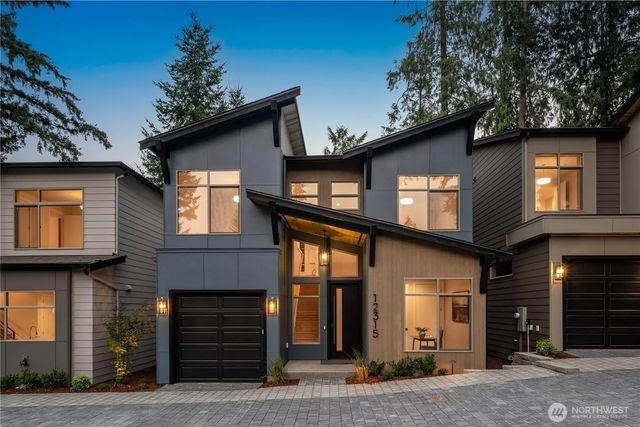 12315 Ne 70th Lane, Kirkland