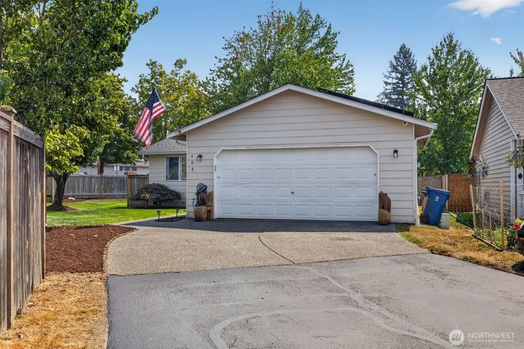 408 Amberwood Circle, Sultan