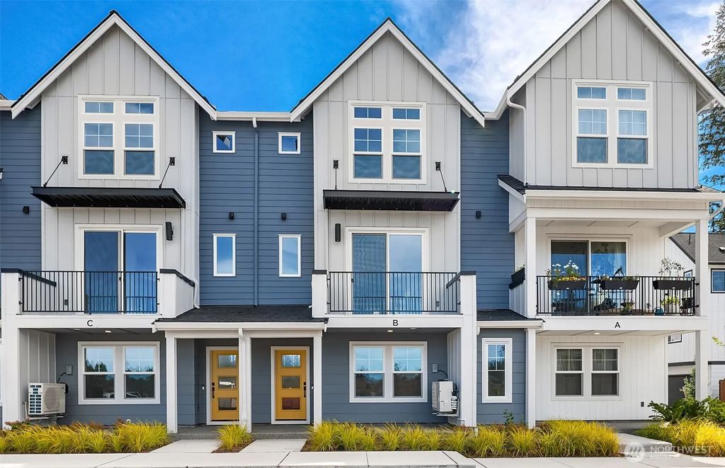 9007 Ne 203rd Lane B, Bothell