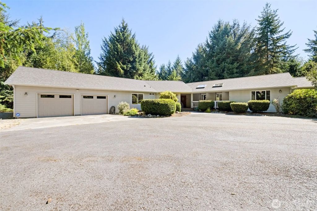 175 Alderview Drive, Port Angeles
