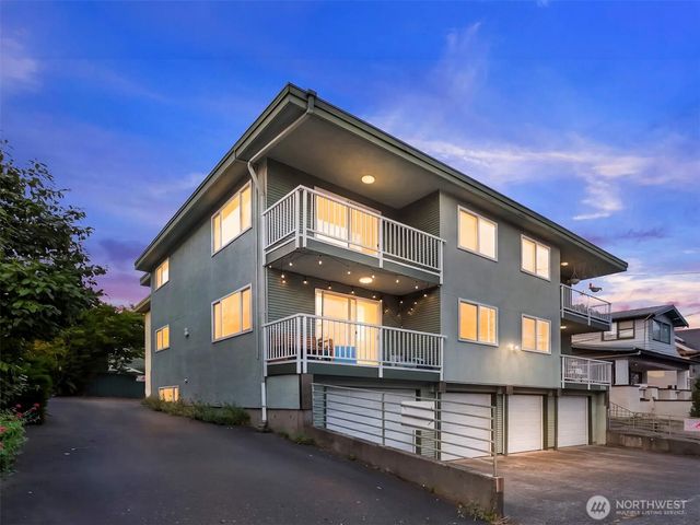 506 N 45th Street 302, Seattle