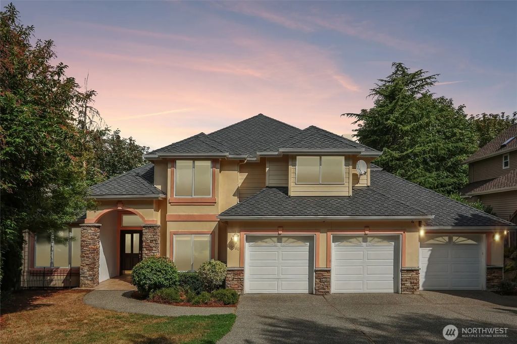 16580 Se 58th Place, Bellevue
