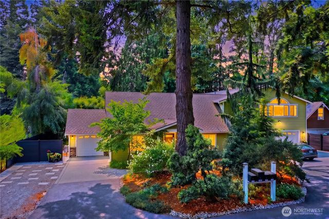 11633 Ne 92nd Street, Kirkland