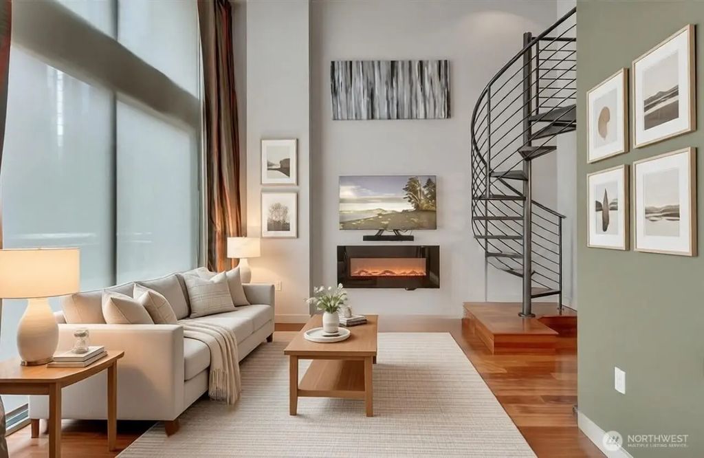 900 Lenora Street W103, Seattle