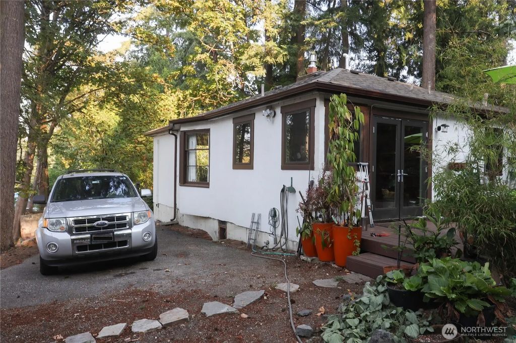 10747 56th Avenue S, Seattle