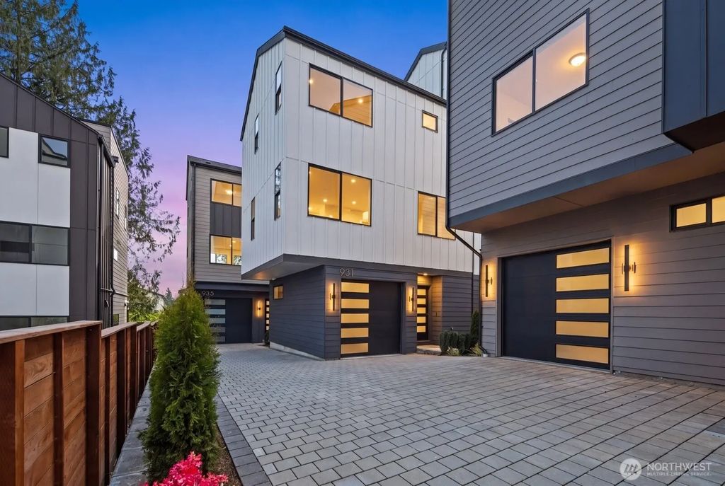 931 N 87th Street, Seattle