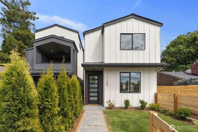 11746 Dayton Avenue N, Seattle