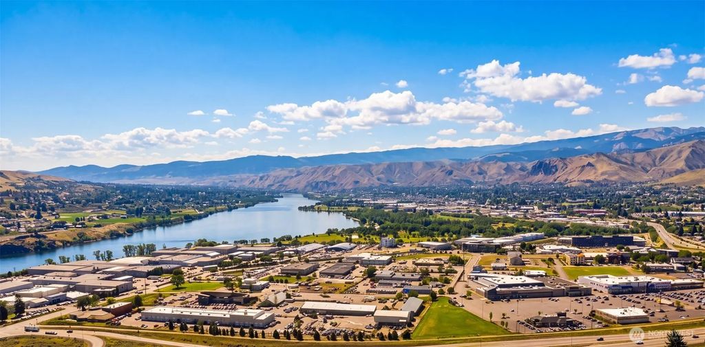 3116 Ohme Road, Wenatchee
