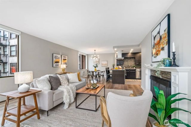 1120 8th Avenue 904, Seattle