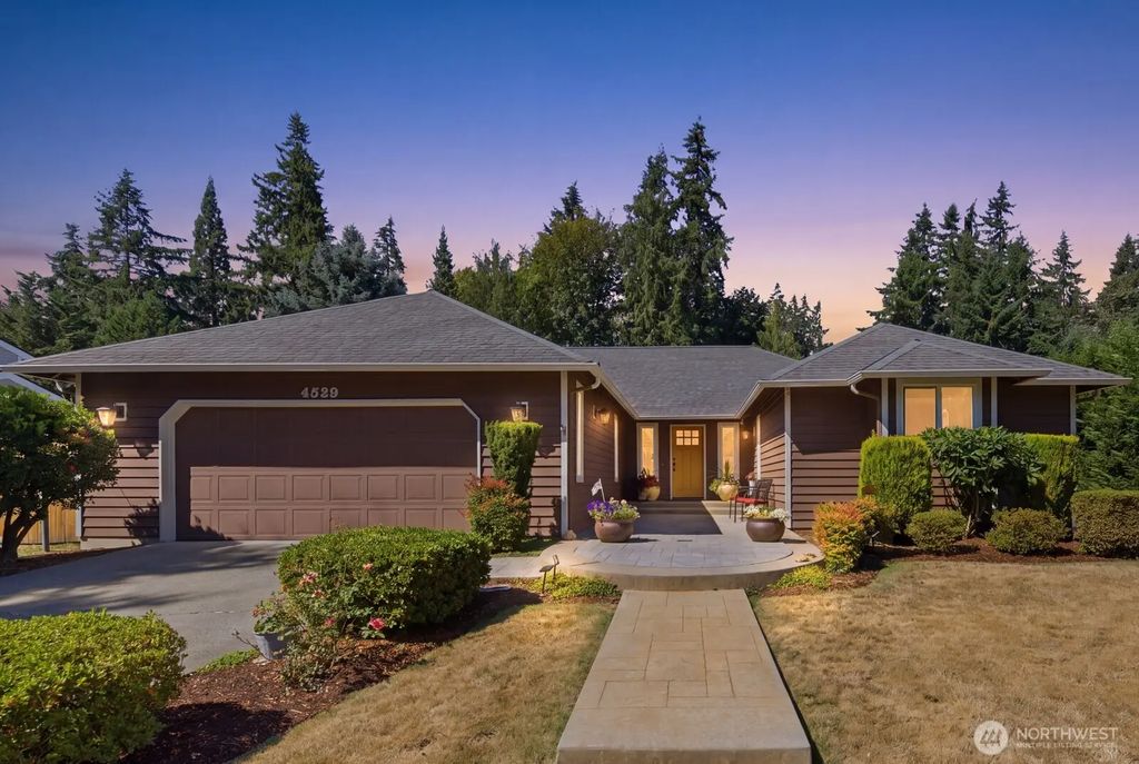 4529 168th Avenue Se, Bellevue