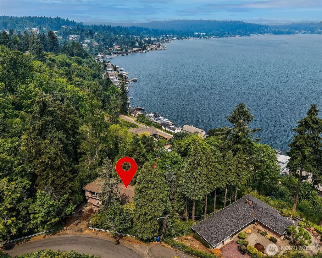14048 41st Avenue Ne, Seattle