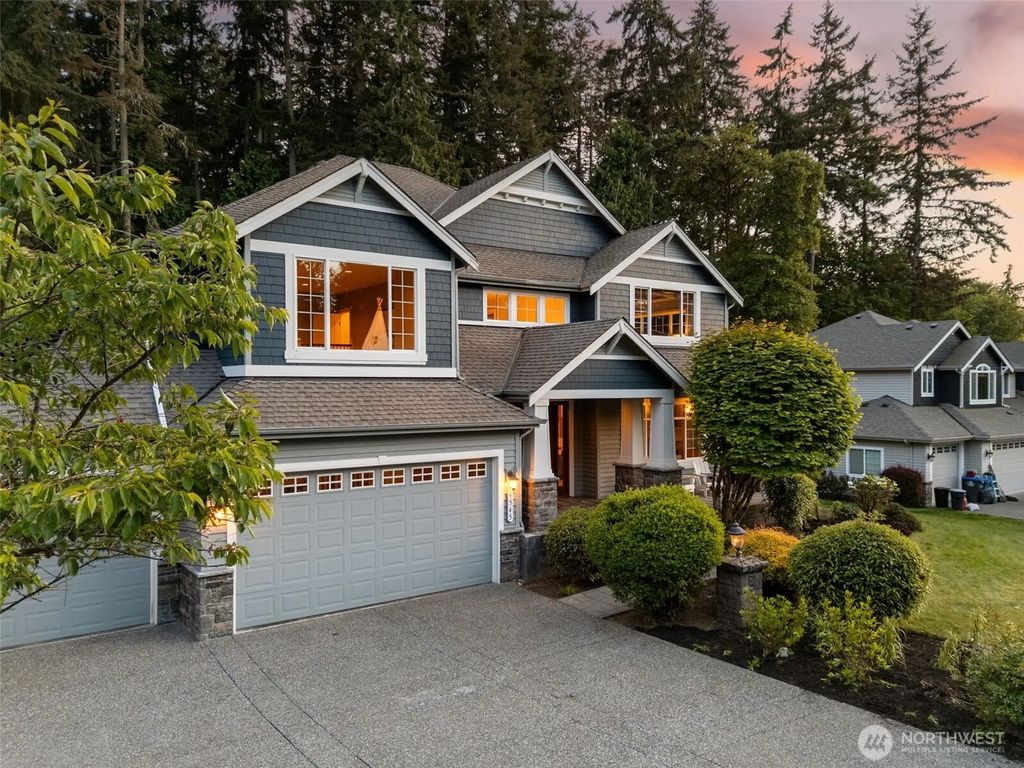 9545 Ne Idel Weis Court, Bainbridge Island